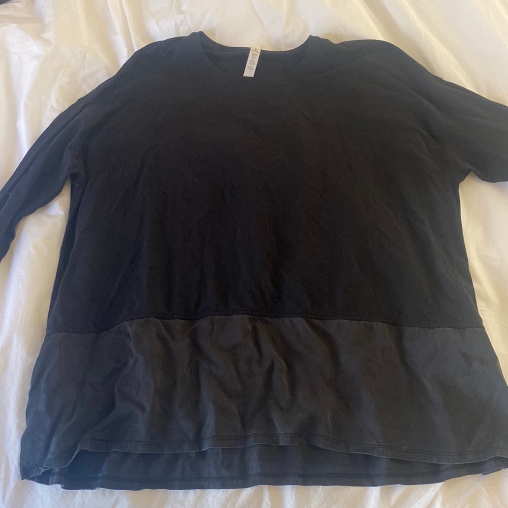 Lululemon two toned long sleeve